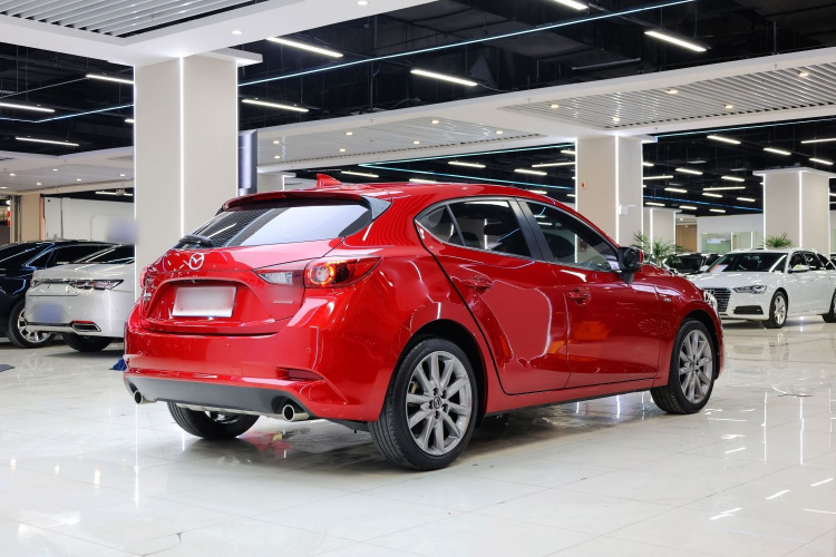 马自达3 昂克赛拉 2017款 两厢 2.0L 自动运动型 国V车身外观6010