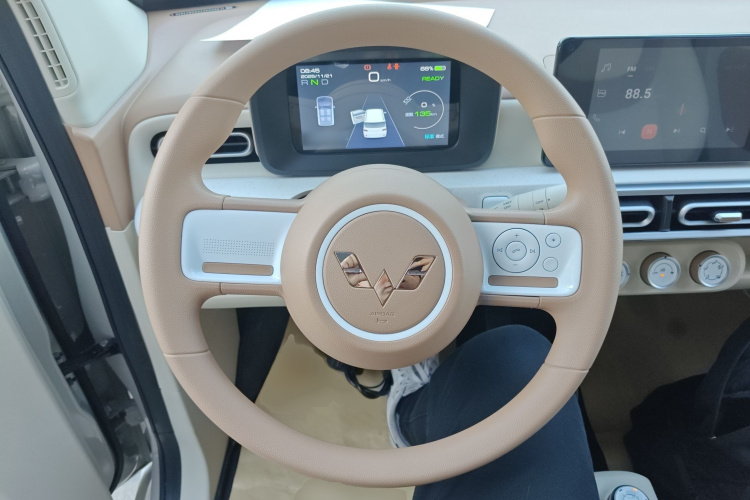 五菱汽车 宏光MINIEV 2024款 第三代 215km 进阶版局部细节13