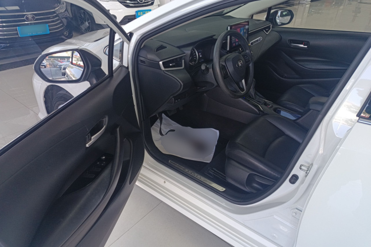 丰田 亚洲狮 2021款 2.0L 进取版中控内饰20