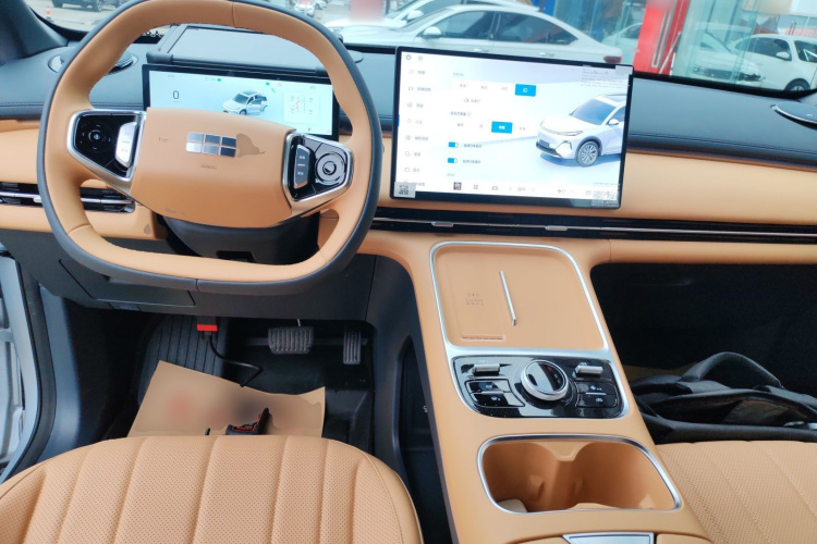 吉利银河 银河星舰7 EM-i 2025款 120km 领航版中控内饰12