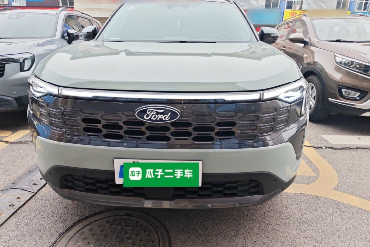 福特 领睿新能源 2025款 尊领型PLUS车身外观2