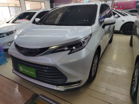 丰田 赛那SIENNA 2021款 2.5L混动 尊贵版
