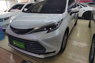 丰田 赛那SIENNA 2021款 2.5L混动 尊贵版