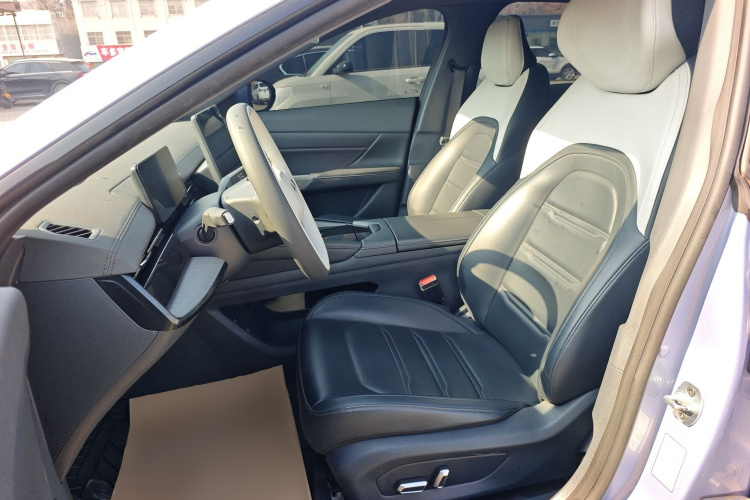 东风奕派 eπ007 2024款 620Pro版中控内饰19