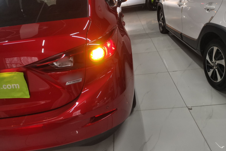 马自达3 昂克赛拉 2017款 三厢 1.5L 自动舒适型 国V车身外观9