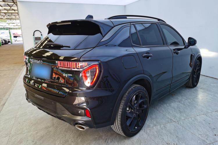 领克01 2021款 2.0TD 四驱暗夜版车身外观6005