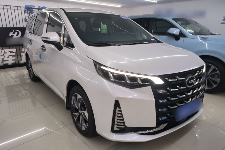 广汽传祺 传祺M6 2023款 PRO 270T DCT豪华版车身外观3