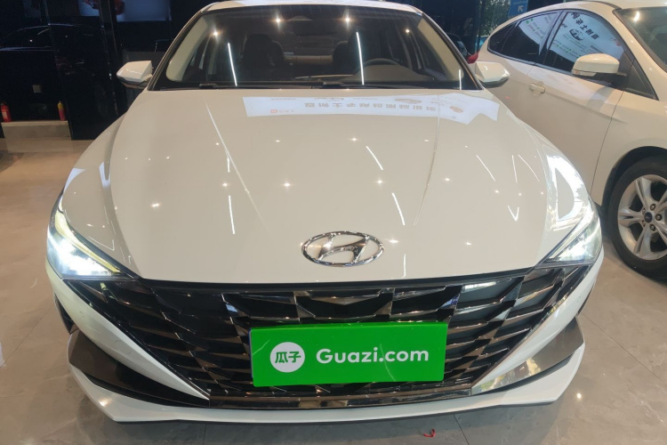 现代 伊兰特 2021款 1.5L CVT LUX尊贵版车身外观6001