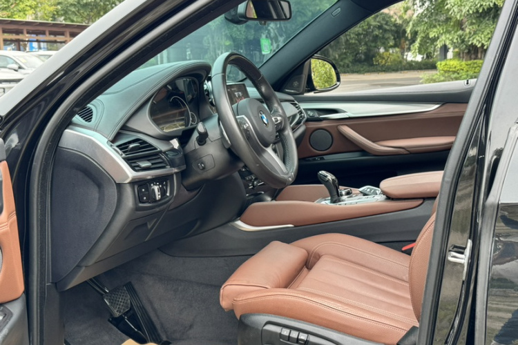 宝马X6 2019款 xDrive35i M运动套装局部细节19