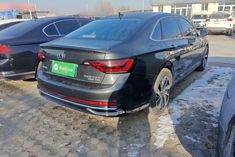 大众 速腾 2023款 300TSI DSG超越版车身外观7