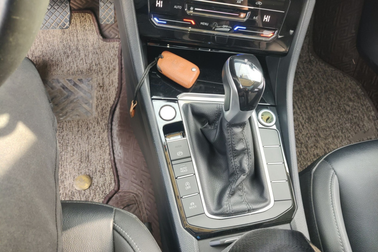 大众 速腾 2021款 280TSI DSG超越版局部细节18