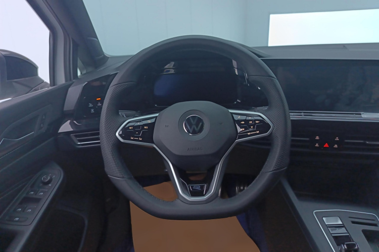 大众 高尔夫 2023款 改款 280TSI DSG R-Line Lite中控内饰13