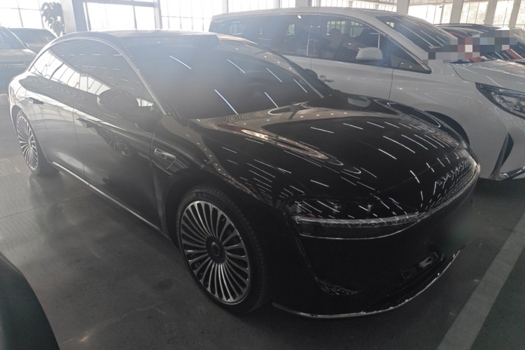 鸿蒙智行 享界S9 2024款 纯电 Ultra 四驱旗舰版车身外观3