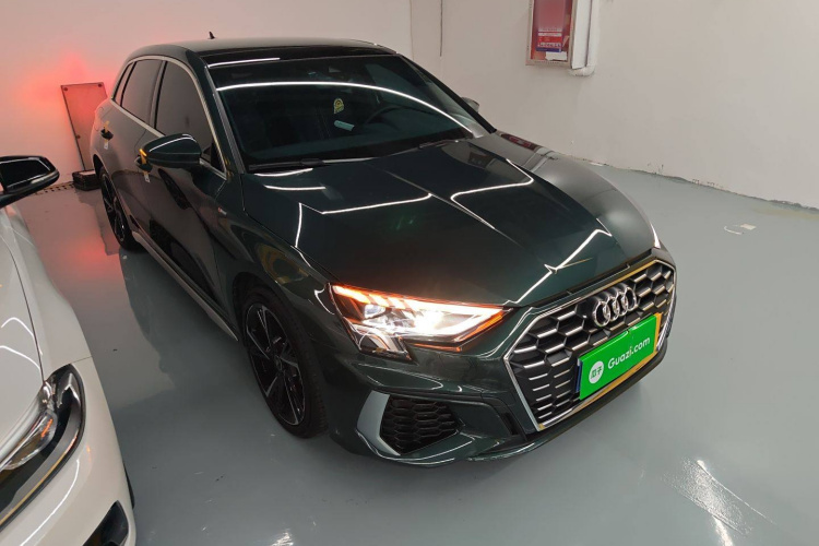 奥迪A3 2024款 Sportback 35 TFSI 时尚运动型车身外观6002