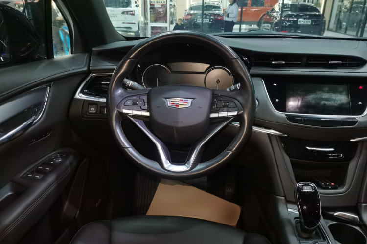 凯迪拉克XT6 2021款 2.0T 六座四驱风尚型局部细节13