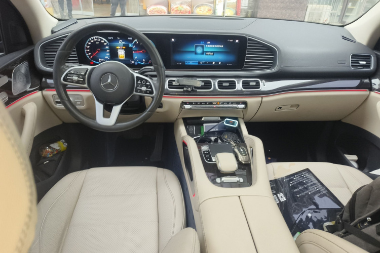 奔驰GLE 2020款 改款 GLE 350 4MATIC 时尚型中控内饰7002