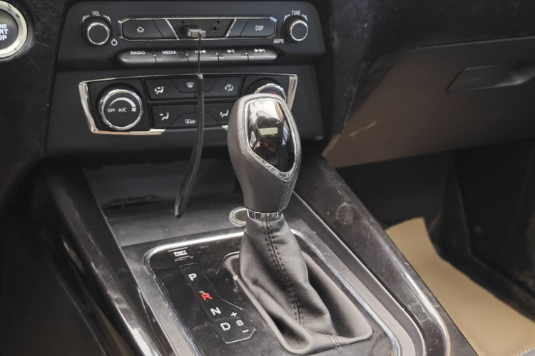 东风风光 风光S560 2018款 1.8L CVT尊贵型局部细节18