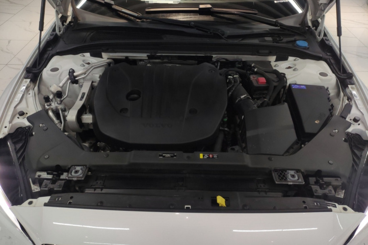 沃尔沃S60 2023款 B4 智远豪华版机舱底盘24