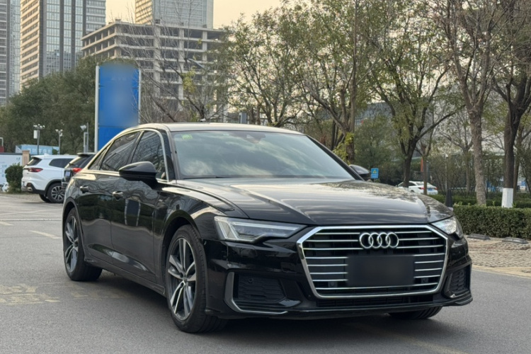 奥迪A6L 2021款 40 TFSI 豪华动感型车身外观6002