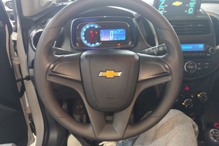 雪佛兰 创酷 2016款 1.4T 手动两驱舒适天窗版中控内饰13