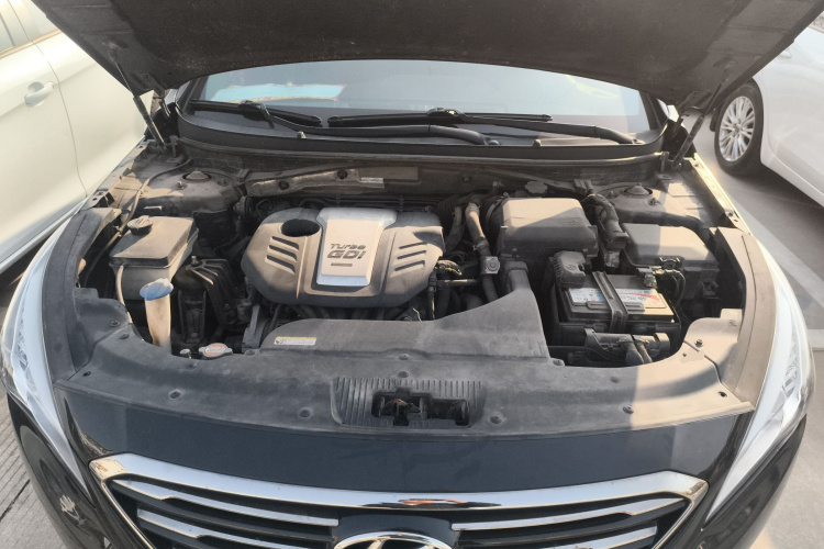 现代 索纳塔 2015款 1.6T GLS智能型局部细节24