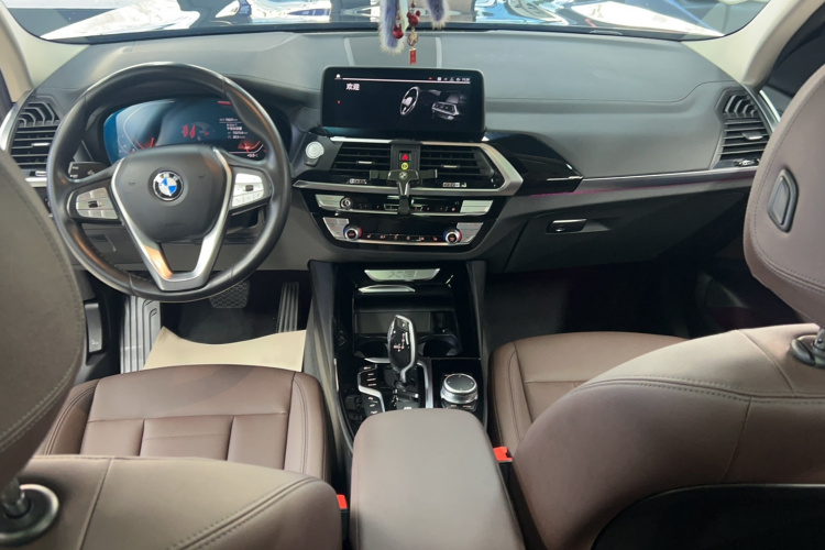 宝马X3 2020款  xDrive25i 豪华套装中控内饰7003