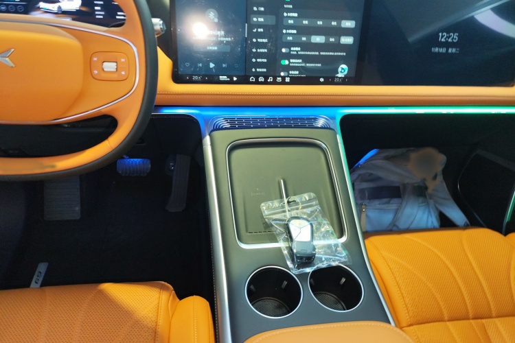 小鹏G9 2025款 625 长续航 Max局部细节16