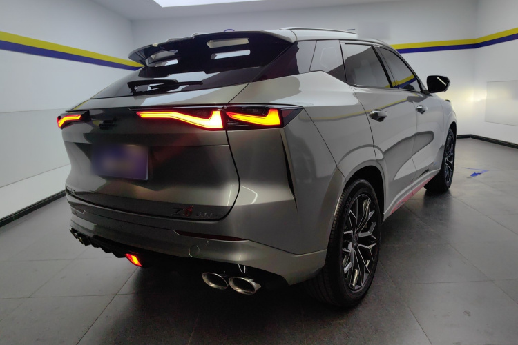 长安欧尚Z6 2022款 蓝鲸 1.5T DCT智领型城市版车身外观7