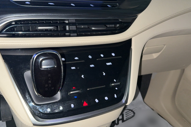 别克GL8 2023款 ES陆尊 尊享型局部细节16