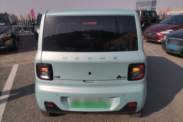 吉利银河 2024款 熊猫mini 200km 耐力熊车身外观6