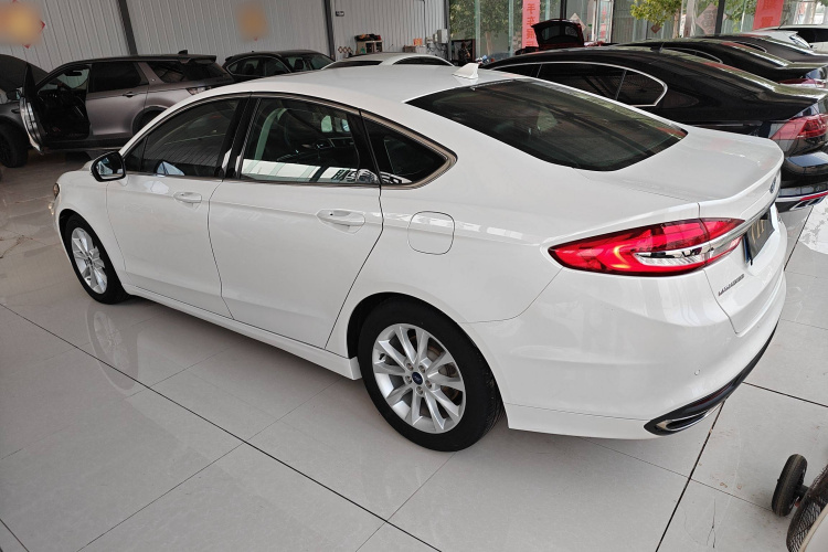 福特 蒙迪欧 2018款 EcoBoost 180 时尚型车身外观6003