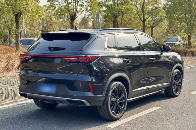 东风风神 皓极 2024款 马赫动力 1.5T 尊贵型车身外观6007