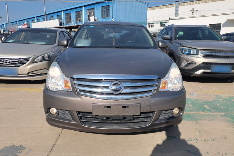 日产 轩逸 2016款 经典 1.6XE 自动领先版车身外观2