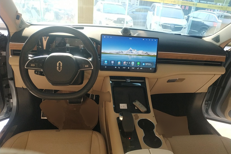 鸿蒙智行 问界M5 2022款 纯电后驱标准版中控内饰7002