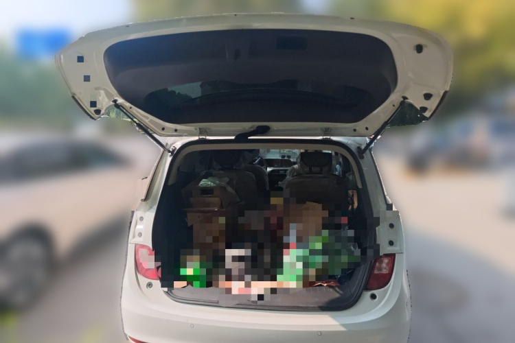 别克GL6 2021款 323T 轻混动互联豪华型局部细节23