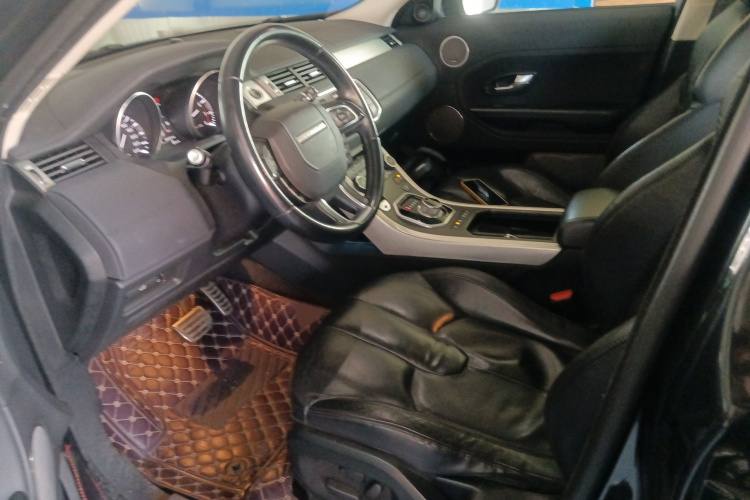 路虎 揽胜极光(进口) 2014款 2.0T 5门耀真版局部细节19