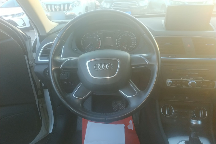 奥迪Q3 2016款 30 TFSI 标准型局部细节13