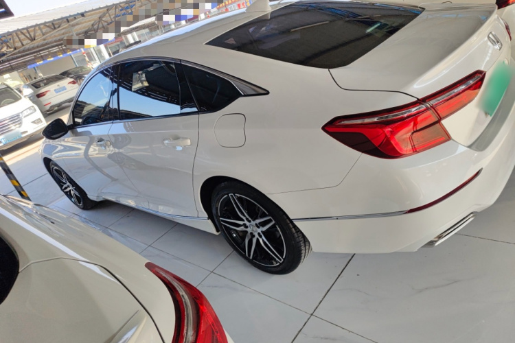 本田 英仕派 2019款 260TURBO 精致版 国VI车身外观6003