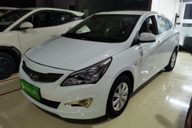 现代 瑞纳 2014款 1.4L 手动智能型GLS