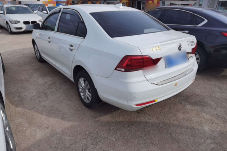 大众 桑塔纳 2016款 1.6L 手动风尚版车身外观6006