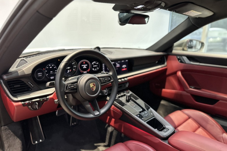 保时捷911 2020款 Carrera 3.0T中控内饰7008