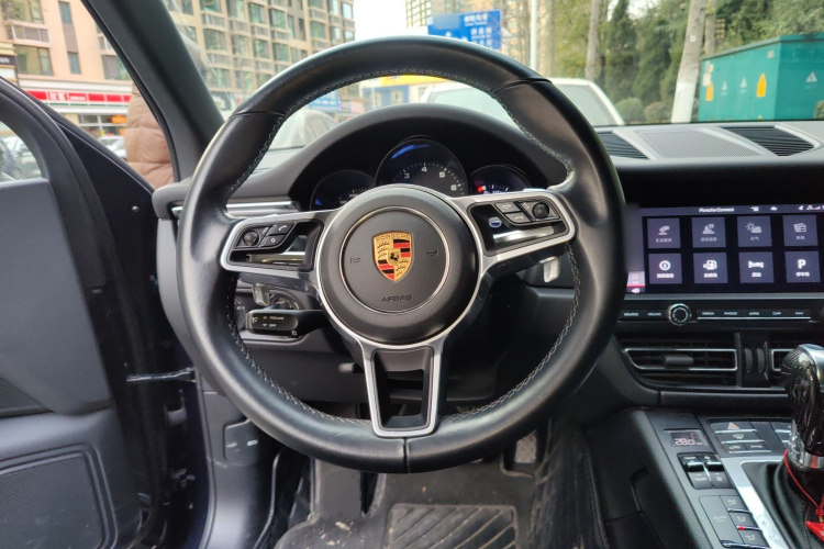 保时捷 2020款 Macan 2.0T中控内饰13
