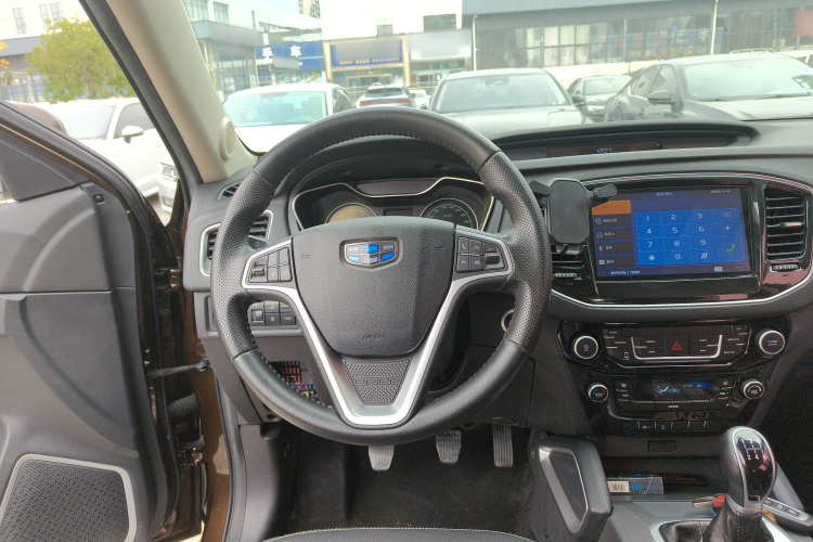 吉利汽车 远景X6 2016款 1.8L 手动豪华型局部细节13
