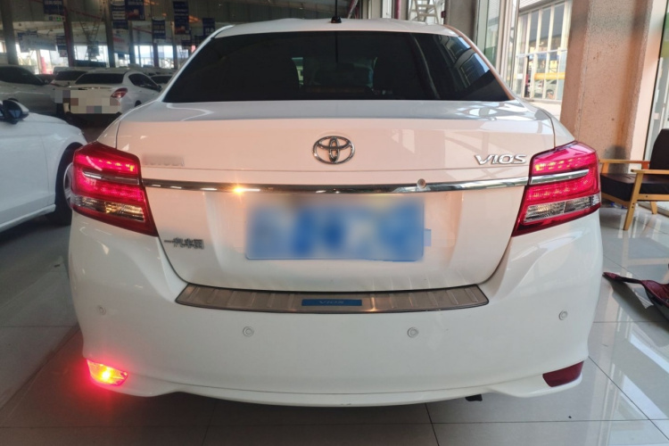 丰田 威驰 2019款 1.5L CVT创行版车身外观6004