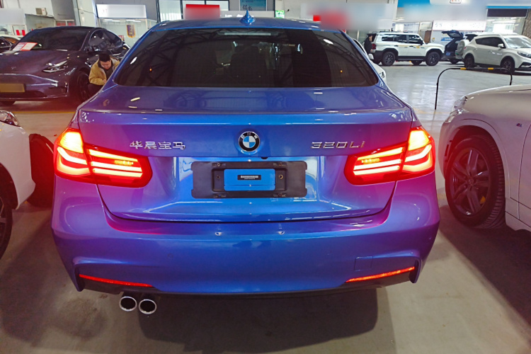 宝马3系 2017款 320Li M运动型车身外观6