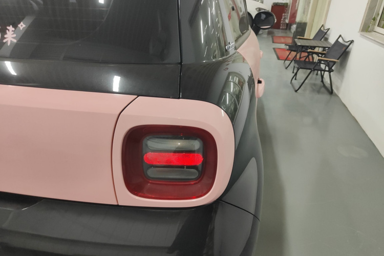 欧拉黑猫 2019款 351km 亲子版车身外观9