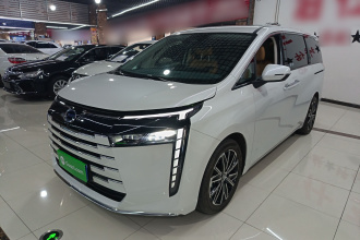 广汽传祺 传祺E8 2024款 荣耀系列 2.0L 荣耀版