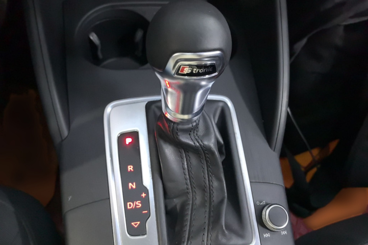 奥迪A3 2016款 Sportback 35 TFSI 领英型局部细节18