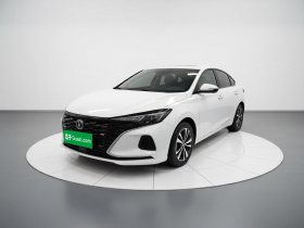 长安 逸动 2021款 PLUS 蓝鲸NE 1.4T GDI DCT尊贵型