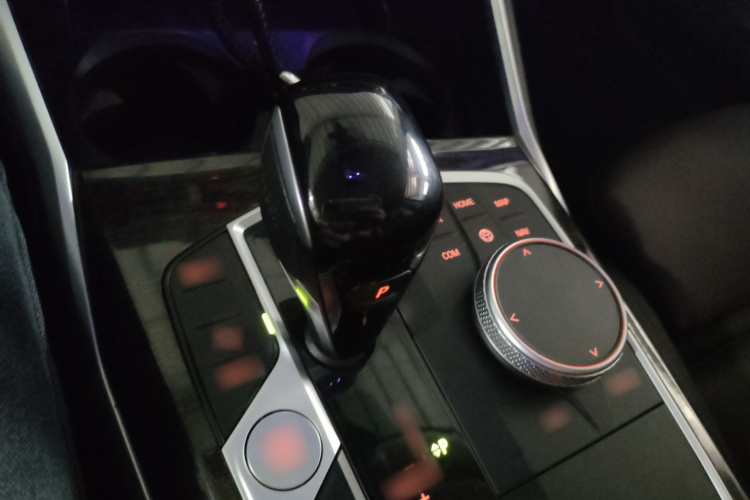 宝马3系 2022款 325Li M运动套装局部细节18